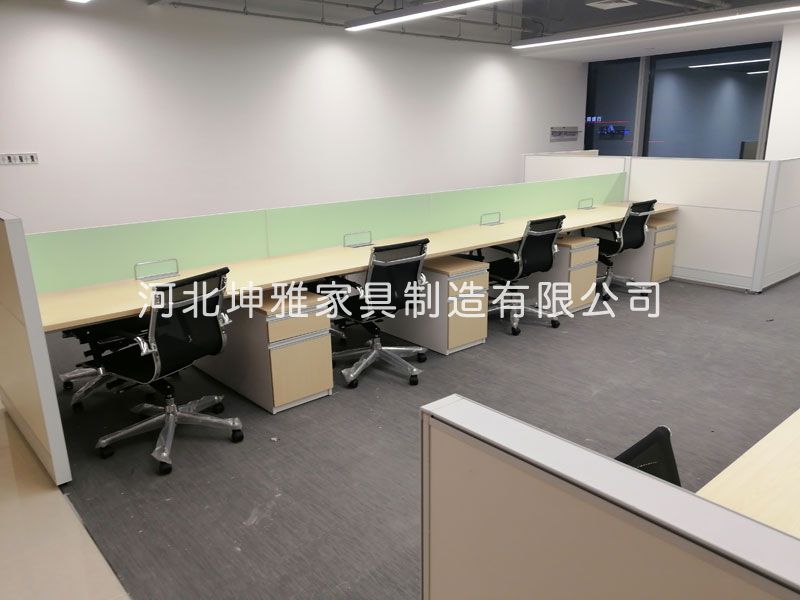 集中办公家具-保定办公家具